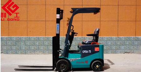 CPDA-75利工2噸四輪平衡重式電動(dòng)叉車(chē)
