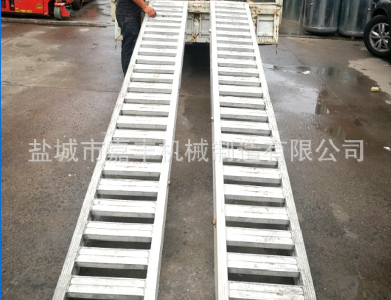 叉車專業梯田