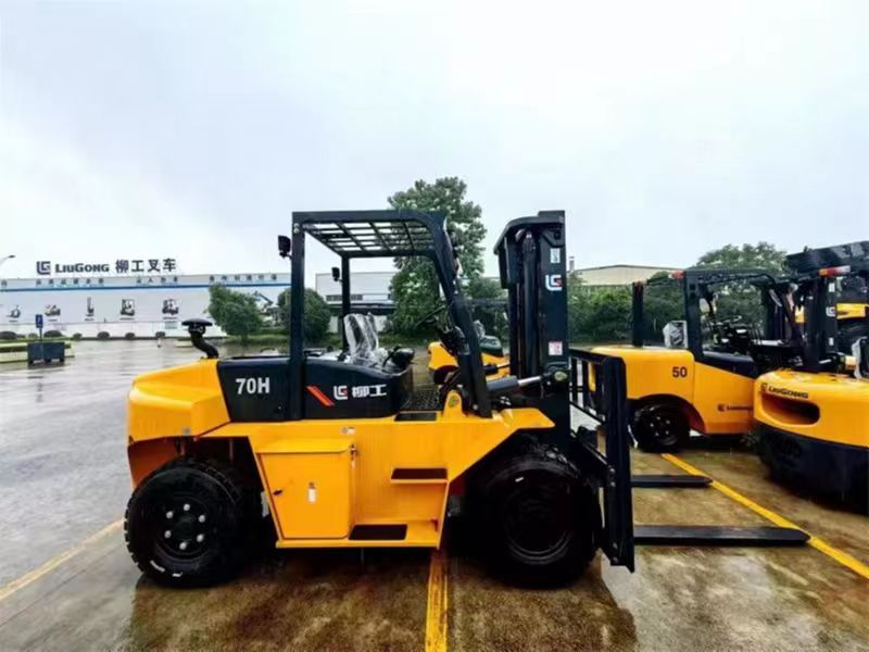 3.5噸柴油叉車租賃，包年包月出租，3-16噸叉車出租