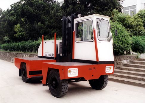 福馬3噸側面叉車 CCC-3C