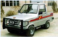 北京鐵路華鼎牌3噸內燃汽油牽引車 TN513