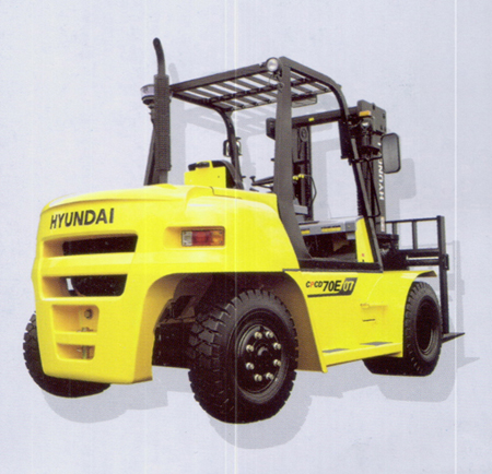 現代平衡重式柴油叉車(5.0,6.0,7.0噸)六缸發動機 CPCD50F(07)/CPCD60F(07)/CPCD70F(07)