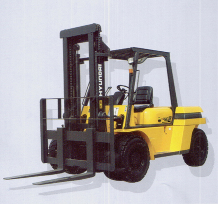 平衡重式現(xiàn)代柴油叉車(5.0,60.)噸四缸發(fā)動(dòng)機(jī)  CPCD50E(05)/CPCD60E(05)