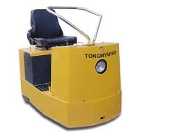 韓國東明TWT 50電動(dòng)牽引車 TWT 50