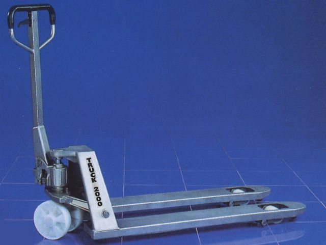 德國(guó)Deutruck內(nèi)燃集裝箱堆高機(jī)