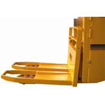 意大利艾色明(ICEM)4000 kg 電動托盤叉車 4000 kg