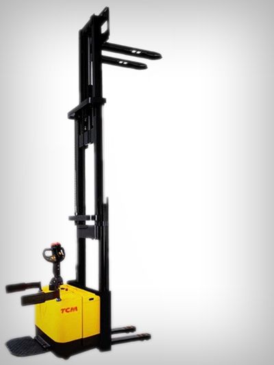 供應TCM窄腿全電動堆高車 WS95/95-14/16