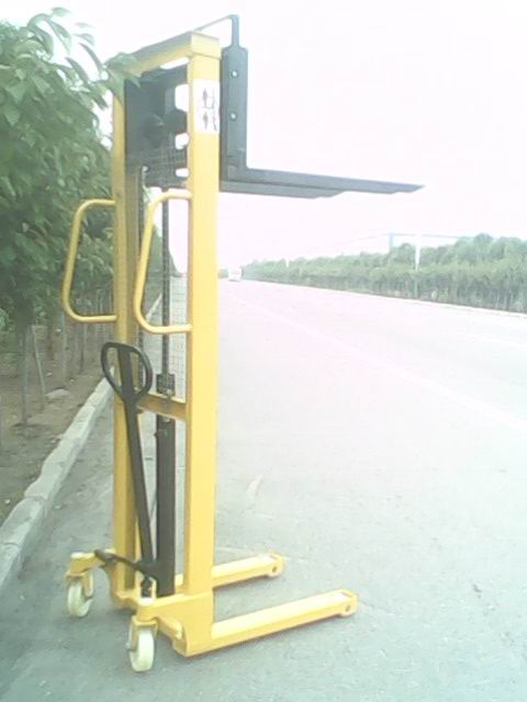 堆高車 CTY2