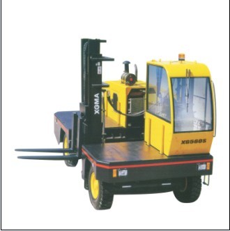 淄博內(nèi)燃叉車、側(cè)面叉車、電瓶（蓄電池）叉車、集裝箱叉車、石材叉車、防爆叉車、天然氣叉車、扒渣機(jī)