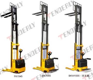無錫泰得力:三級門架全電動堆高車 FK1545/BK1545/BKW1555