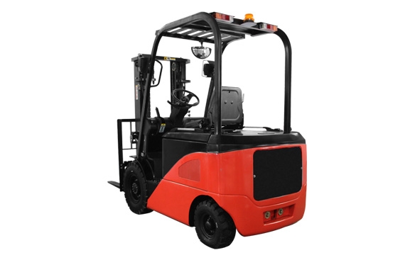 四支點3.0/3.5t(半)全交流電動叉車 CPD30/35FT8(-H)